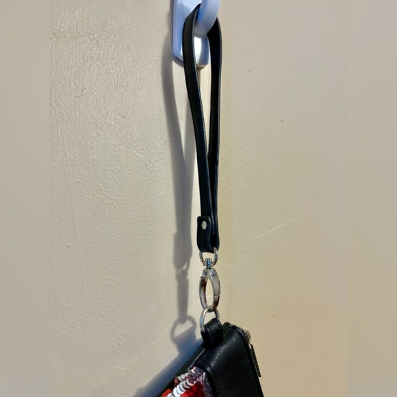 Mad Love - Sequin Clutch/Wristlet - Holiday Season - Picture 6 of 8